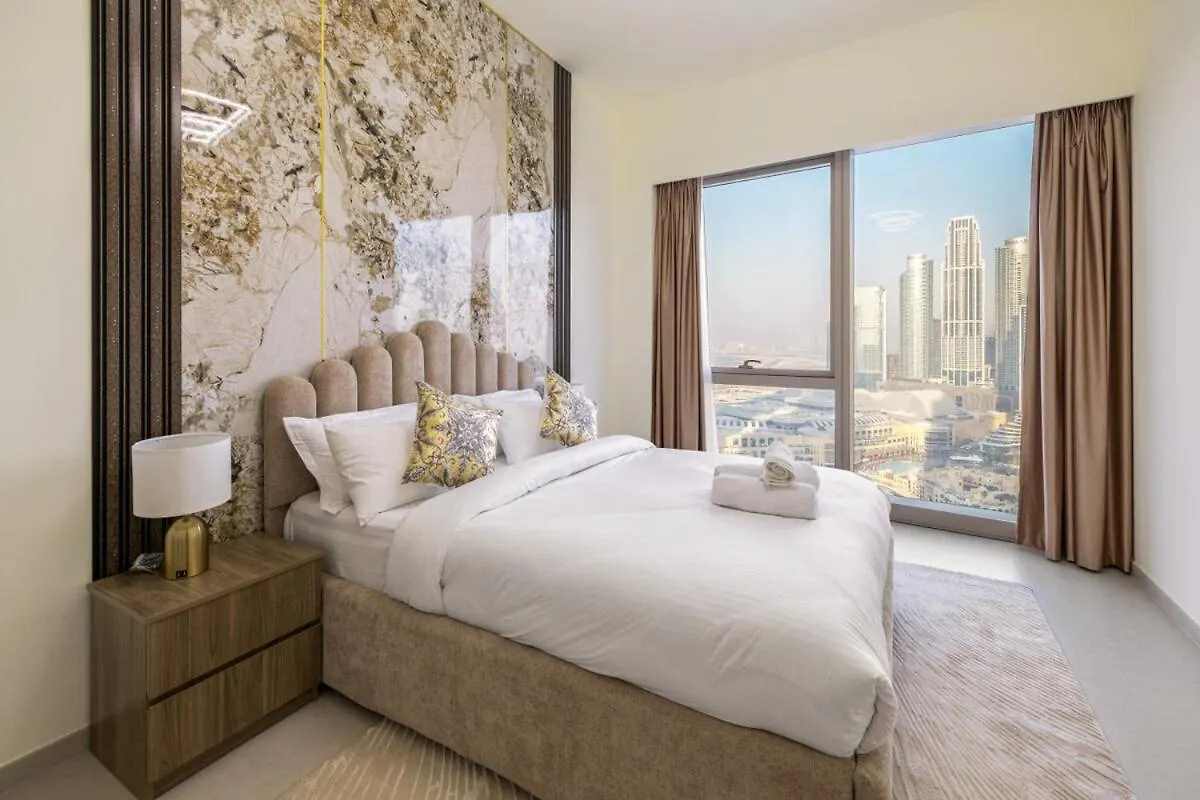 Grande 2 Bedroom Views Of Burj Khalifa And Fountain Dubai